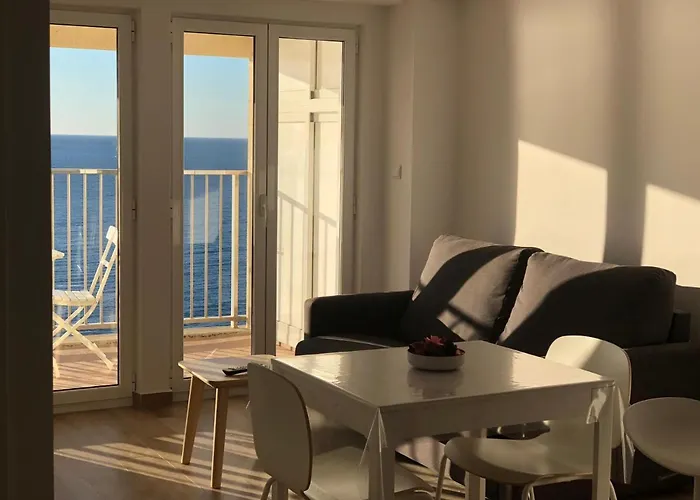 Apartamento en primera linia vistas al mar
